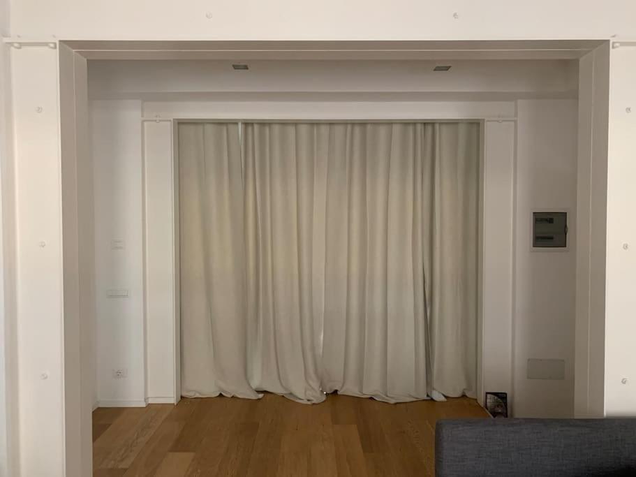 Interno4Home: In Centro Storico Con Posto Auto فيرّارا المظهر الخارجي الصورة
